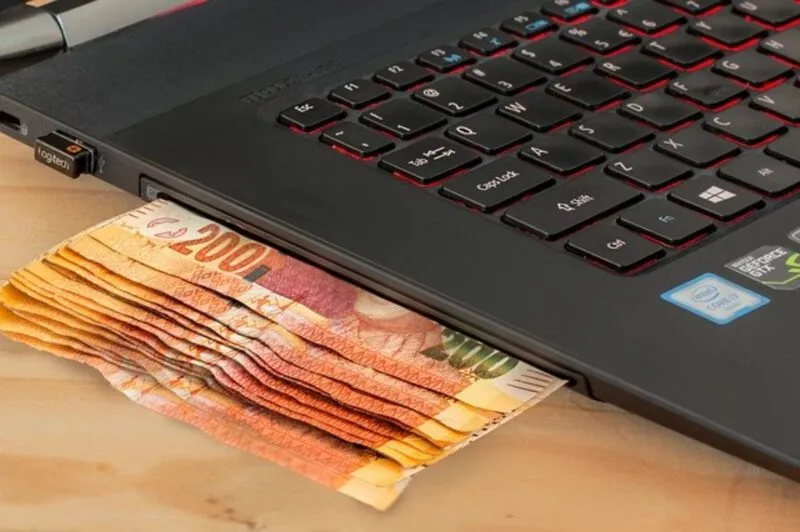 Szybka i bezpieczna pożyczka online – jak wybrać najlepszą ofertę?